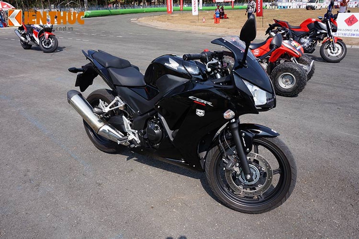 Can canh Honda CBR300R chinh hang tai Viet Nam-Hinh-12